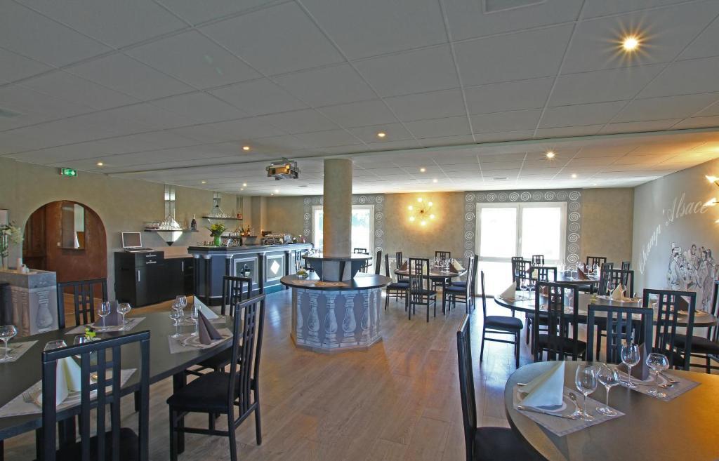 Hotel Restaurant Champ Alsace 헤게나우 외부 사진